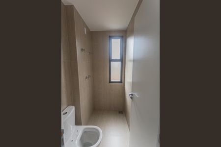 Apartamento à venda com 94m², 3 quartos e 2 vagasBanheiro da Semi-Suíte 1 e 2