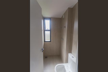 Apartamento à venda com 178m², 4 quartos e 3 vagasBanheiro da Semi-Suíte 1 e 2
