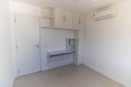 Quarto 1 de apartamento à venda com 2 quartos, 80m² em Santa Rosa, Niterói