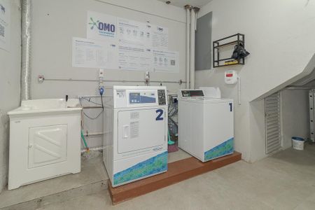 Área comum de kitnet/studio para alugar com 0 quarto, 35m² em São Geraldo, Porto Alegre