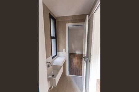 Apartamento à venda com 130m², 3 quartos e 3 vagasBanheiro da Semi-Suíte 2