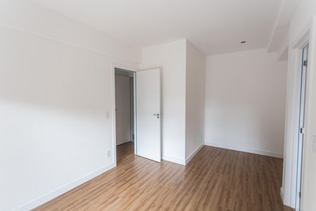 Apartamento à venda com 130m², 3 quartos e 3 vagasSuíte 