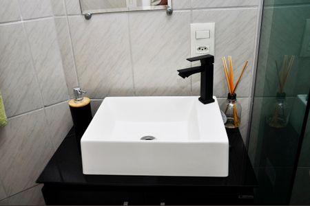 Apartamento à venda com 67m², 2 quartos e 1 vaga Apartamento à venda com 67m², 2 quartos e 1 vagaBanheiro Social