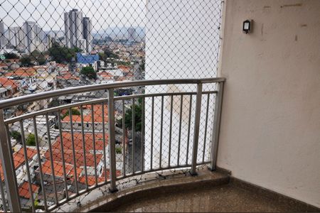 Apartamento à venda com 67m², 2 quartos e 1 vaga Apartamento à venda com 67m², 2 quartos e 1 vagaVaranda
