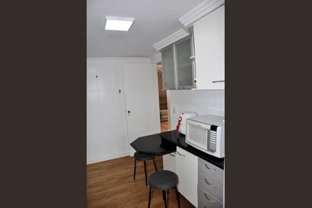 Apartamento à venda com 67m², 2 quartos e 1 vaga Apartamento à venda com 67m², 2 quartos e 1 vagaCozinha
