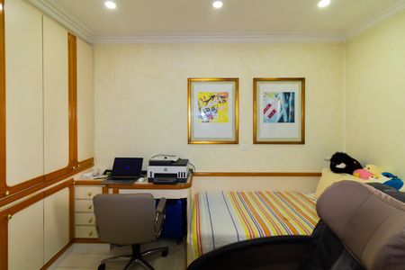 Apartamento à venda com 259m², 3 quartos e 4 vagas Apartamento à venda com 259m², 3 quartos e 4 vagasSuíte 2