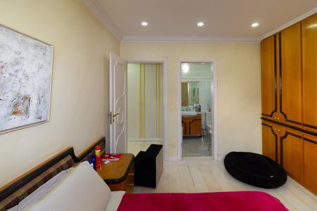 Apartamento à venda com 259m², 3 quartos e 4 vagas Apartamento à venda com 259m², 3 quartos e 4 vagasSuíte 3