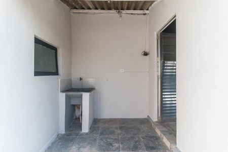 Casa para alugar com 100m², 2 quartos e sem vagaÁrea de Serviço