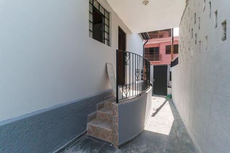 Casa para alugar com 100m², 2 quartos e sem vagaQuintal