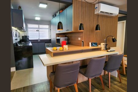 Apartamento para alugar com 120m², 2 quartos e 1 vagaSala