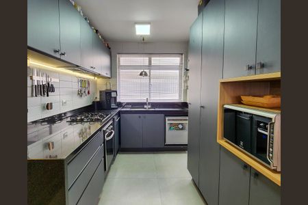 Apartamento para alugar com 120m², 2 quartos e 1 vagaCozinha