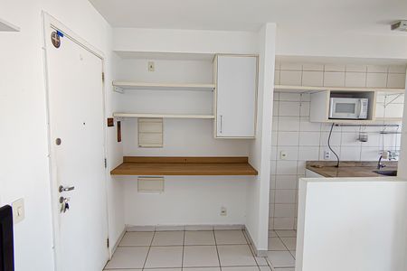 Sala de apartamento à venda com 2 quartos, 60m² em Vargem Pequena, Rio de Janeiro