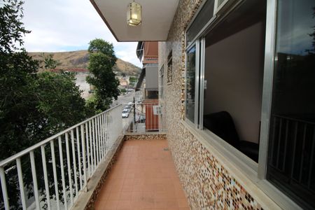 Apartamento à venda com 75m², 2 quartos e 1 vagaÁrea Externa