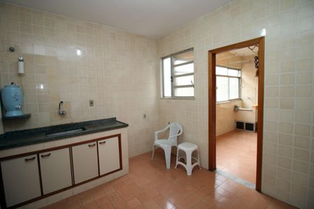 Apartamento à venda com 75m², 2 quartos e 1 vagaCozinha