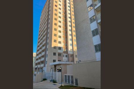 Apartamento à venda com 35m², 2 quartos e sem vaga Apartamento à venda com 35m², 2 quartos e sem vagaFachada