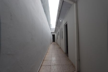 Casa para alugar com 125m², 2 quartos e 2 vagasCorredor Lateral