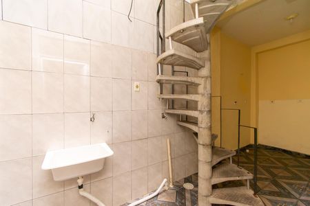 Casa à venda com 129m², 3 quartos e 1 vagaÁrea de Serviço