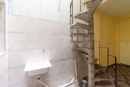 Casa à venda com 129m², 3 quartos e 1 vagaÁrea de Serviço