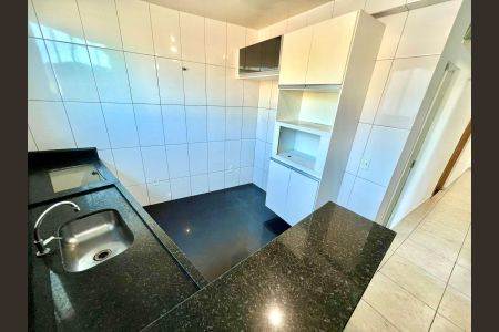 Casa para alugar com 80m², 3 quartos e 1 vagaCozinha