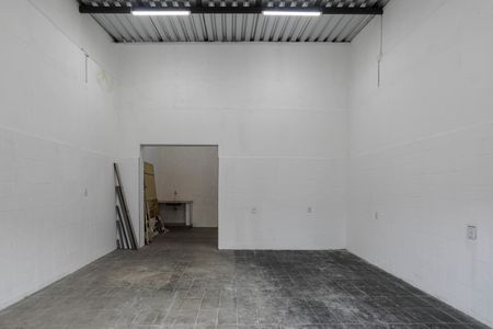 Casa para alugar com 1 quarto, 21m² em Centro, Mogi das Cruzes