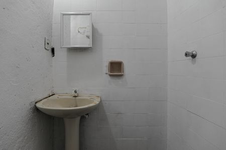 Casa para alugar com 1 quarto, 21m² em Centro, Mogi das Cruzes