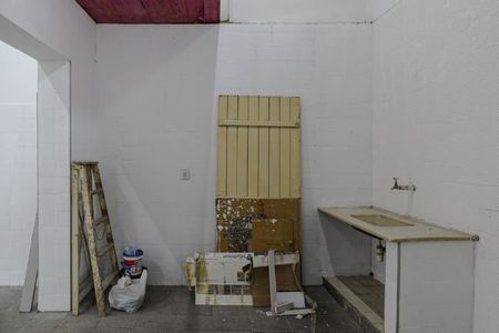 Casa para alugar com 1 quarto, 21m² em Centro, Mogi das Cruzes