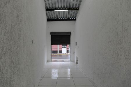 Casa para alugar com 1 quarto, 21m² em Centro, Mogi das Cruzes