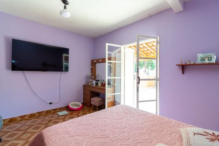 Casa à venda com 155m², 4 quartos e 2 vagasQuarto 1