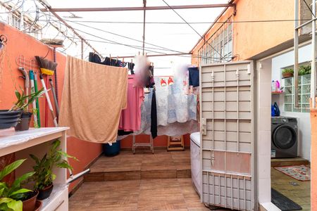 Casa à venda com 155m², 4 quartos e 2 vagasQuintal