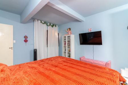 Casa à venda com 155m², 4 quartos e 2 vagasSuíte