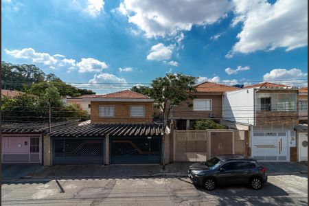 Casa à venda com 155m², 4 quartos e 2 vagasVaranda do Quarto 1 - Vista