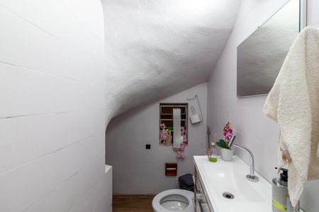 Casa à venda com 155m², 4 quartos e 2 vagasLavabo