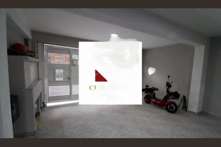 Casa à venda com 3 quartos, 135m² em Vila Esperança, São Paulo