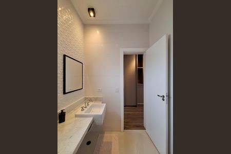 Casa à venda com 189m², 2 quartos e 3 vagasBanheiro da Suíte 2
