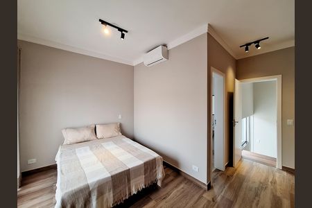 Casa à venda com 189m², 2 quartos e 3 vagasSuíte 2