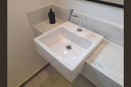 Casa à venda com 189m², 2 quartos e 3 vagasLavabo