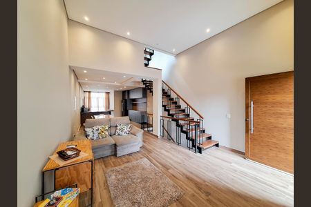 Casa à venda com 189m², 2 quartos e 3 vagasSala