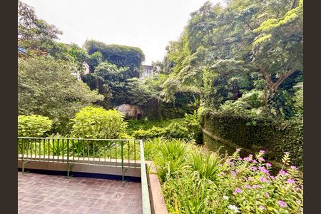 Apartamento à venda com 180m², 4 quartos e 1 vagaÁrea comum