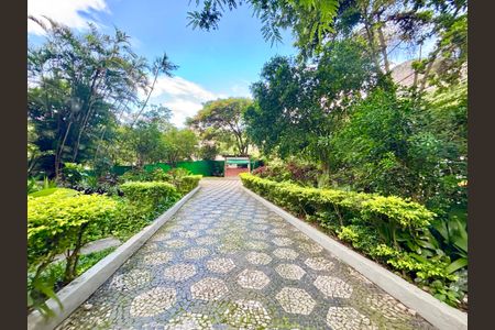 Apartamento à venda com 180m², 4 quartos e 1 vagaÁrea comum