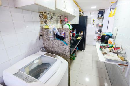 Apartamento à venda com 65m², 2 quartos e 1 vagaÁrea de Serviço