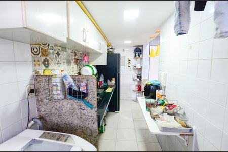 Apartamento à venda com 65m², 2 quartos e 1 vagaÁrea de Serviço