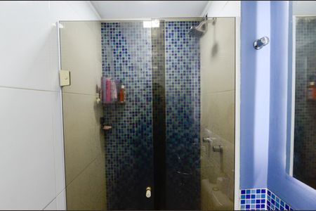 Apartamento à venda com 65m², 2 quartos e 1 vagaBanheiro Social