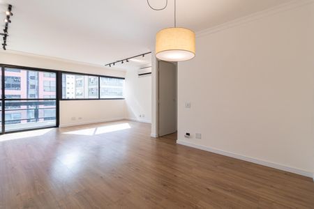 Apartamento para alugar com 120m², 3 quartos e 2 vagasSala