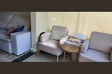 Apartamento à venda com 3 quartos, 87m² em Jardim Tupanci, Barueri