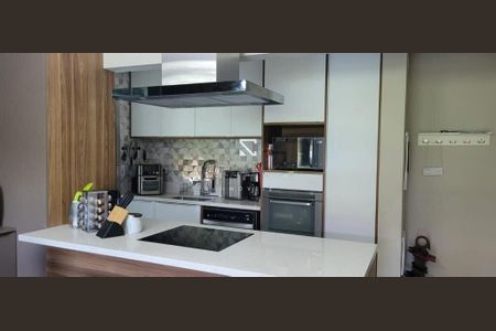 Apartamento à venda com 3 quartos, 87m² em Jardim Tupanci, Barueri