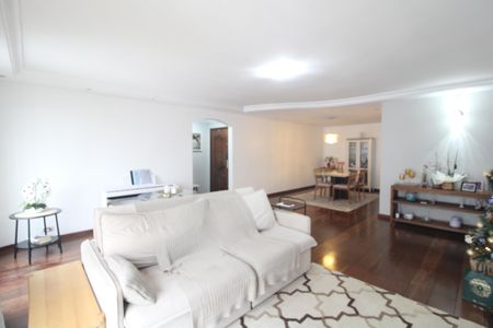 Sala de apartamento para alugar com 4 quartos, 167m² em Vila Sofia, São Paulo