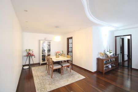 Sala de apartamento para alugar com 4 quartos, 167m² em Vila Sofia, São Paulo