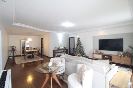 Sala de apartamento para alugar com 4 quartos, 167m² em Vila Sofia, São Paulo