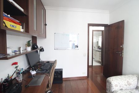 Quarto 1 de apartamento para alugar com 4 quartos, 167m² em Vila Sofia, São Paulo