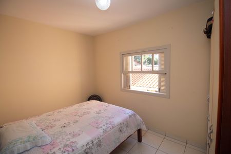 Casa à venda com 100m², 2 quartos e 1 vaga Casa à venda com 100m², 2 quartos e 1 vagaQuarto 2